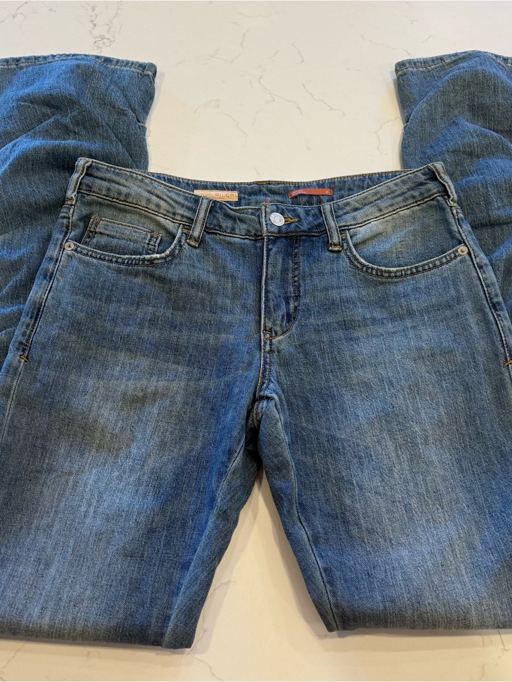 PILCRO ANTHROPOLOGIE Light Wash Low Rise Jeans w/ Ruched Boot Legs Sz 27 denim